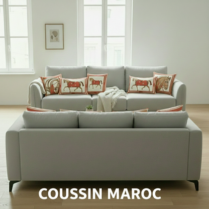 Trio de Coussins Marocains Rouge – Motif Cheval Luxe, Décoration Salon Élégante